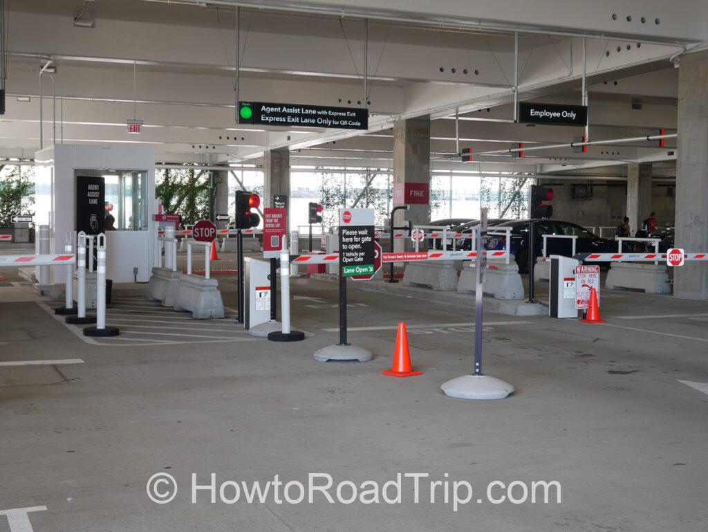 avis exit gate at HNL