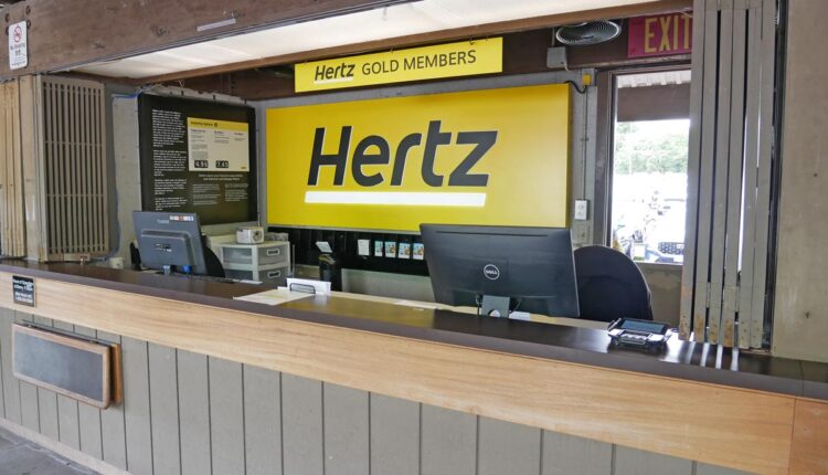ハーツ ヒロ空港営業所