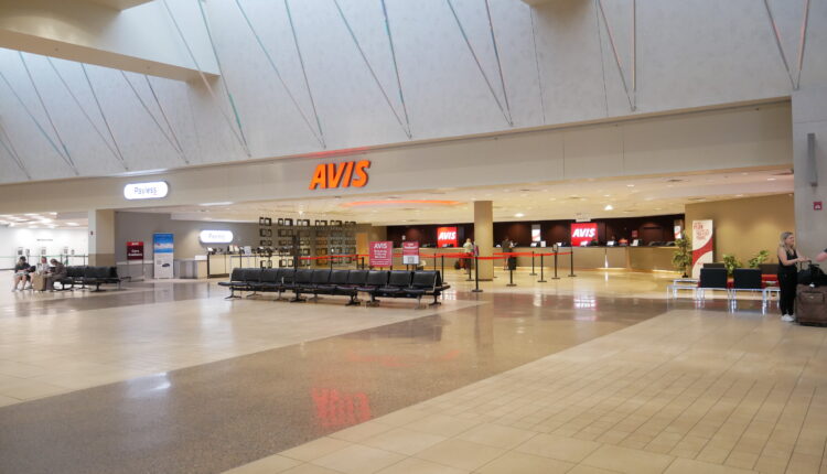 avis at PHX